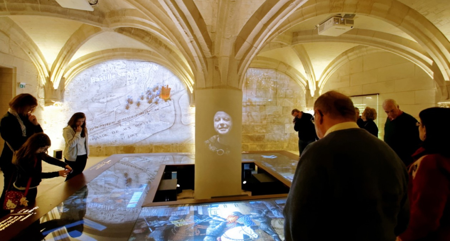 www.historial-jeannedarc.fr