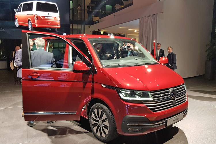 vw-transporter-2019-02.jpg